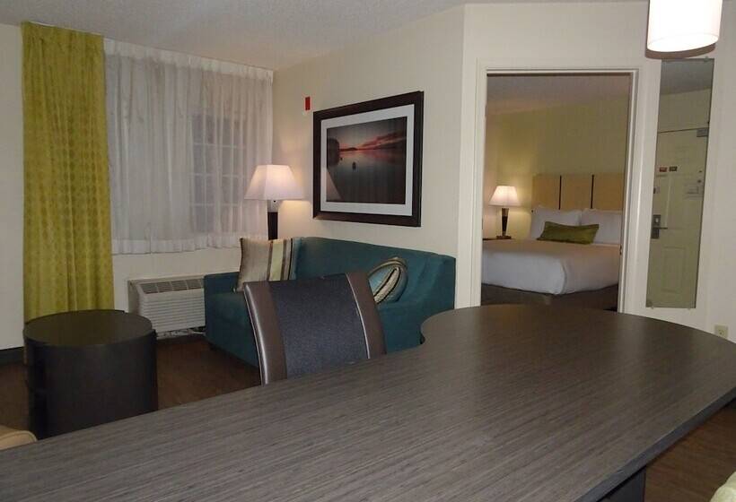 سوییت, Candlewood Suites Glen Allen Short Pump