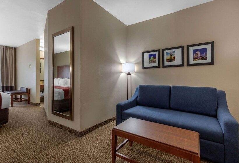 Suite, Comfort Inn & Suites Montgomery East Carmichael Rd