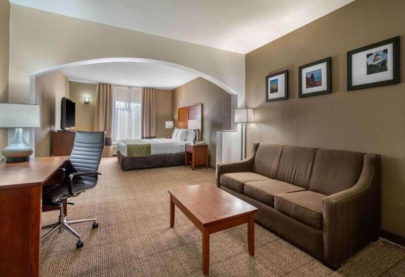 Suite Adapted for people with reduced mobility, Comfort Inn & Suites Sacramento – University Area