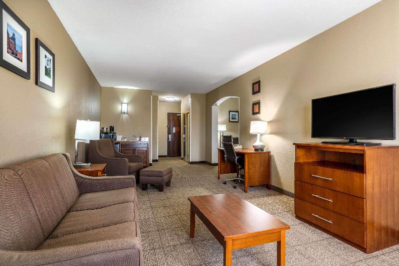 Suite Kingsize Bett, Comfort Inn & Suites Sacramento – University Area