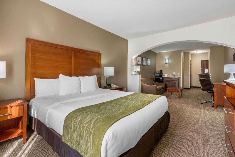 Suite Kingsize Bett, Comfort Inn & Suites Sacramento – University Area