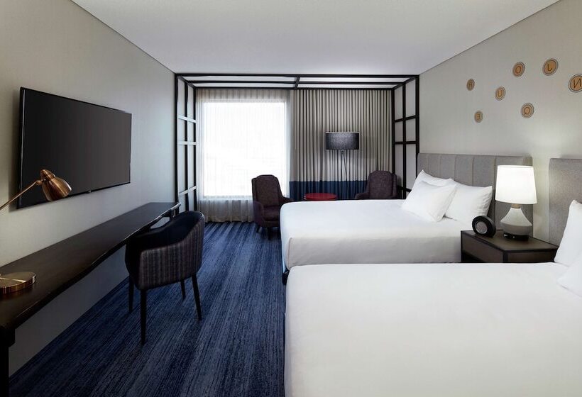 اتاق استاندارد با 2 تخت دوبل, Doubletree By Hilton Montreal