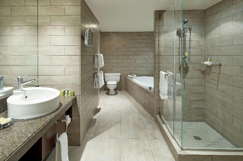 سوئیت پرزیدنت, Doubletree By Hilton Montreal