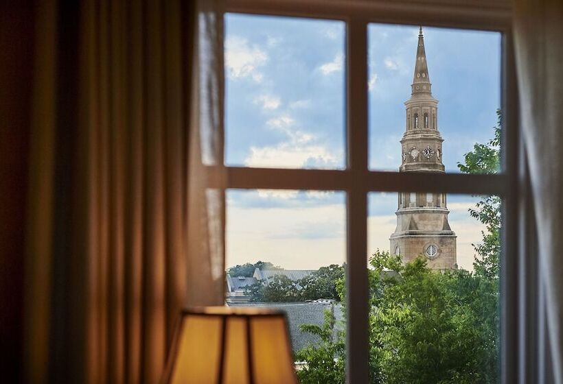 سوییت جونیور, French Quarter Inn