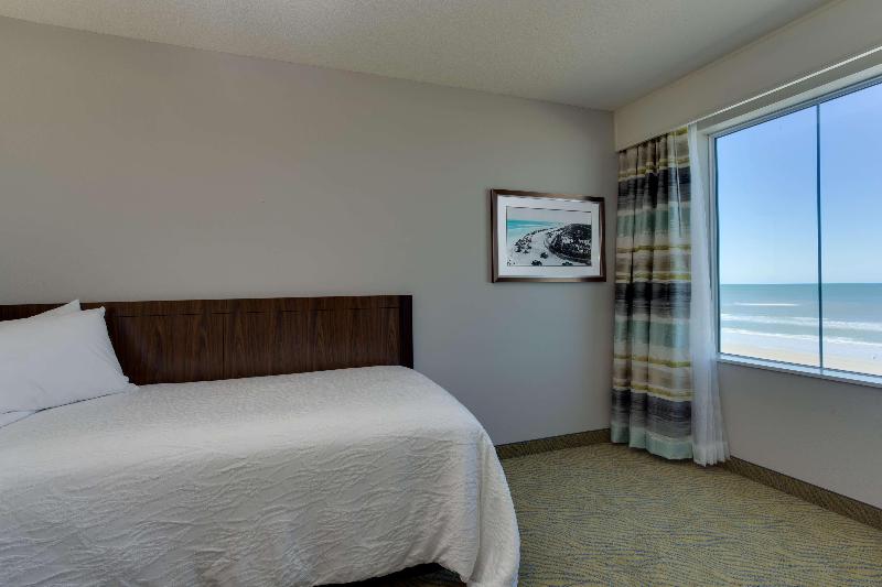 اتاق لوکس با چشم‌انداز دریا, Hilton Garden Inn Daytona Beach Oceanfront