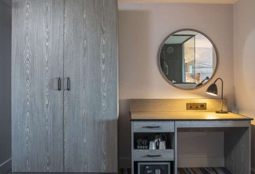 اتاق استاندارد یک نفره, Hilton Nottingham