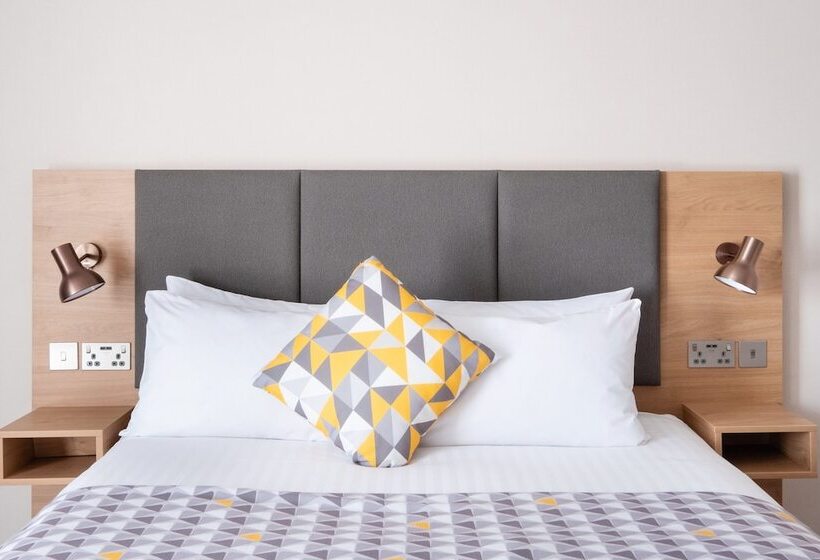 اتاق استاندارد, Holiday Inn Coventry M6, J2, An Ihg