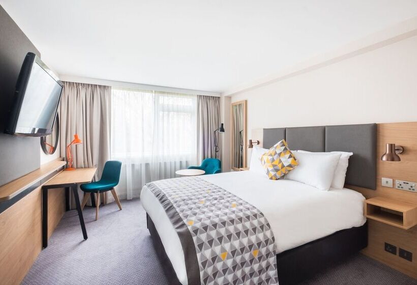 اتاق پرمیوم, Holiday Inn Coventry M6, J2, An Ihg