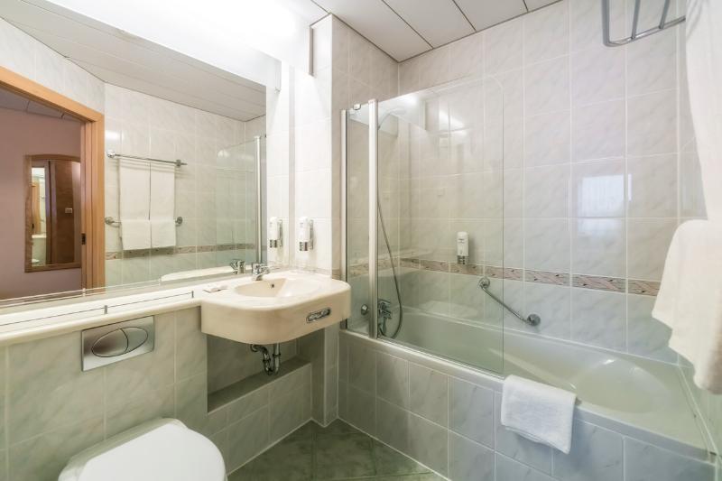 اتاق استاندارد, Hp Park Plaza