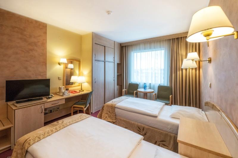 اتاق استاندارد, Hp Park Plaza