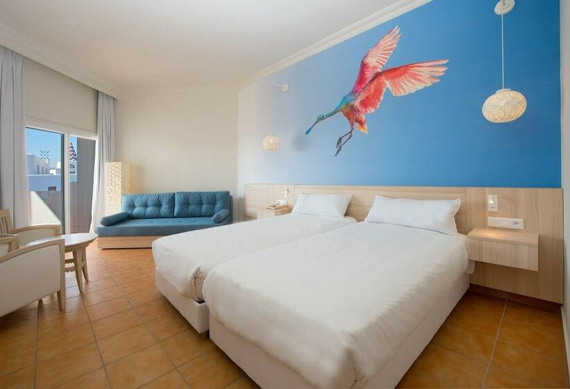 家庭间, Iberostar Waves Founty Beach - All Inclusive