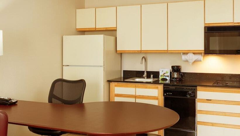 سوییت اجرایی, Larkspur Landing Extended Stay Suites Milpitas