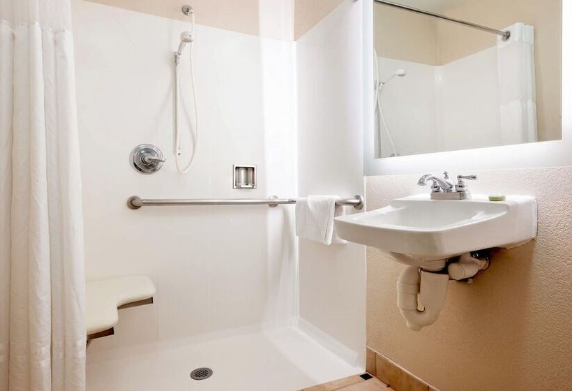 سوئیت برای معلولان, Larkspur Landing Extended Stay Suites Milpitas