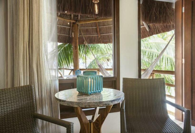 اتاق استاندارد با چشم‌انداز باغ, Mahekal Beach Front Resort & Spa