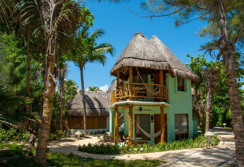 اتاق استاندارد با چشم‌انداز باغ, Mahekal Beach Front Resort & Spa
