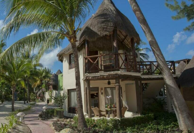 اتاق استاندارد با چشم‌انداز دریا, Mahekal Beach Front Resort & Spa