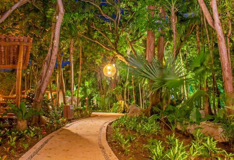 اتاق استاندارد, Mahekal Beach Front Resort & Spa
