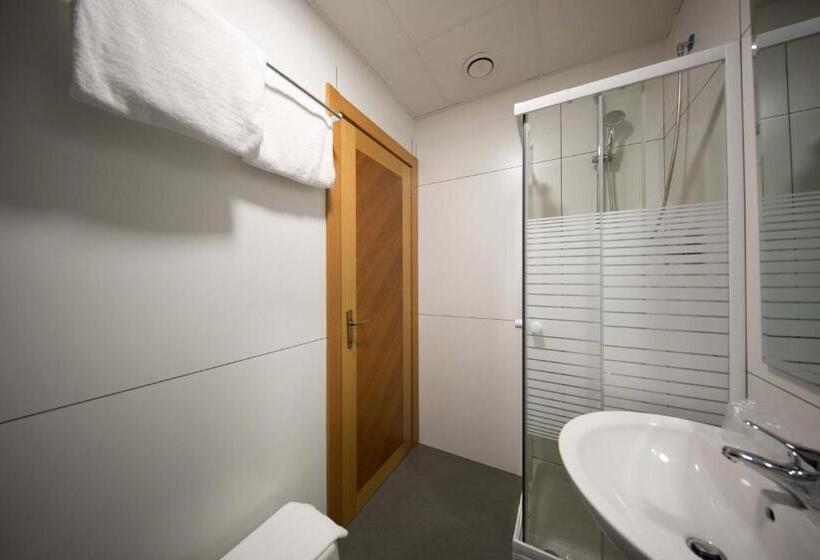 اتاق استاندارد, Mediterranea Hotel & Convention Center
