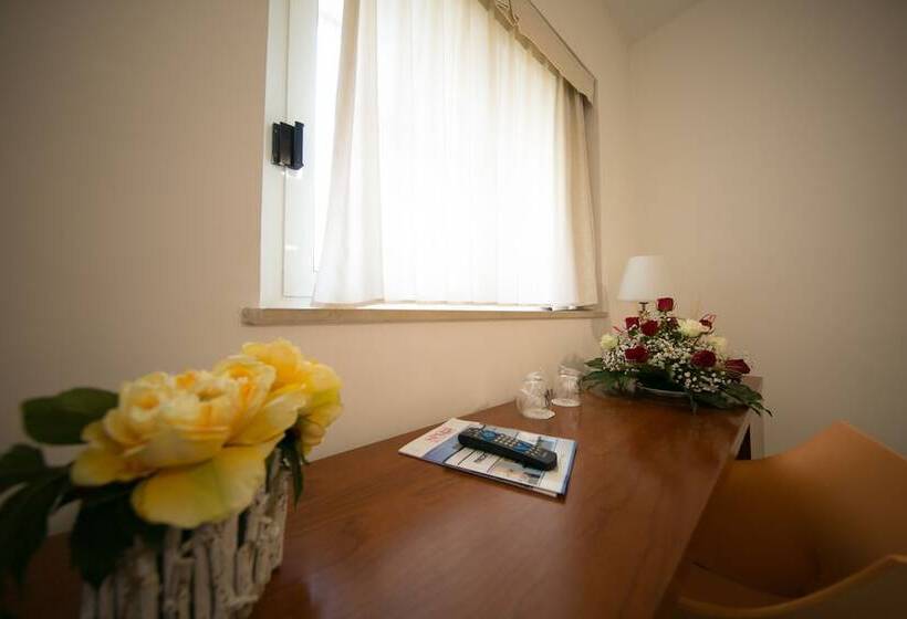 اتاق استاندارد, Mediterranea Hotel & Convention Center
