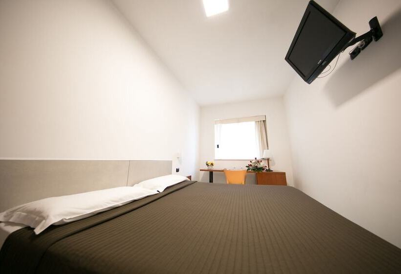 اتاق استاندارد, Mediterranea Hotel & Convention Center