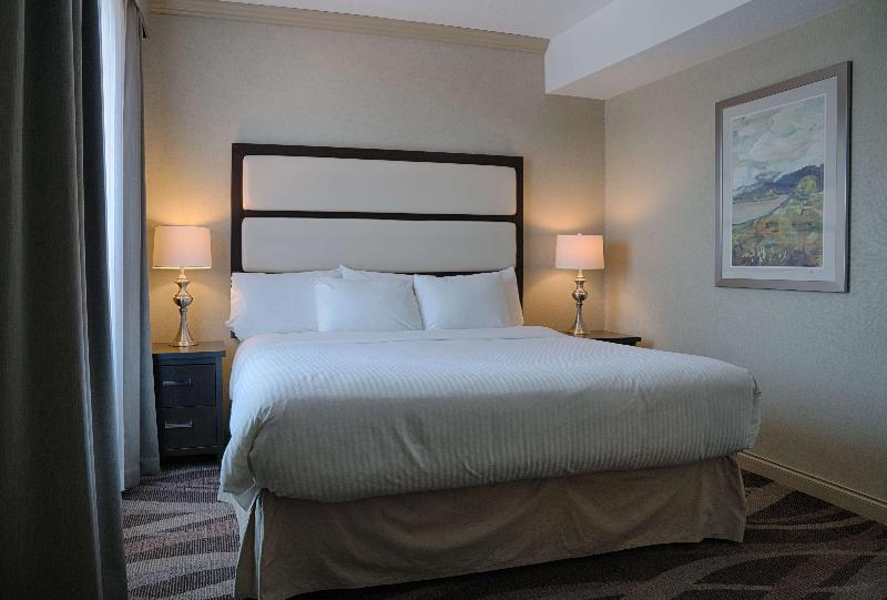 سوئیت با تخت بزرگ, Prestige Harbourfront Resort, Worldhotels Luxury