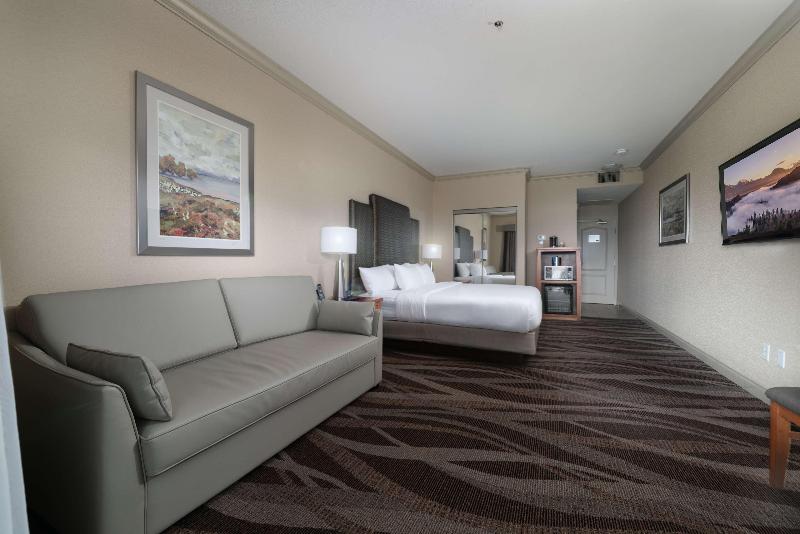 اتاق استاندارد با چشم‌انداز دریاچه, Prestige Harbourfront Resort, Worldhotels Luxury