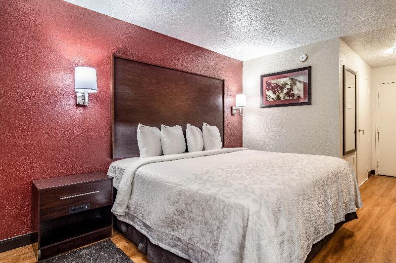 اتاق سوپریور با تخت بزرگ, Red Roof Plus+ & Suites Atlanta Airport South