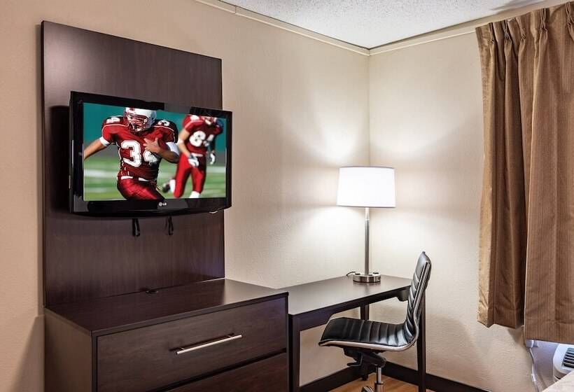 اتاق سوپریور با تخت بزرگ, Red Roof Plus+ & Suites Atlanta Airport South