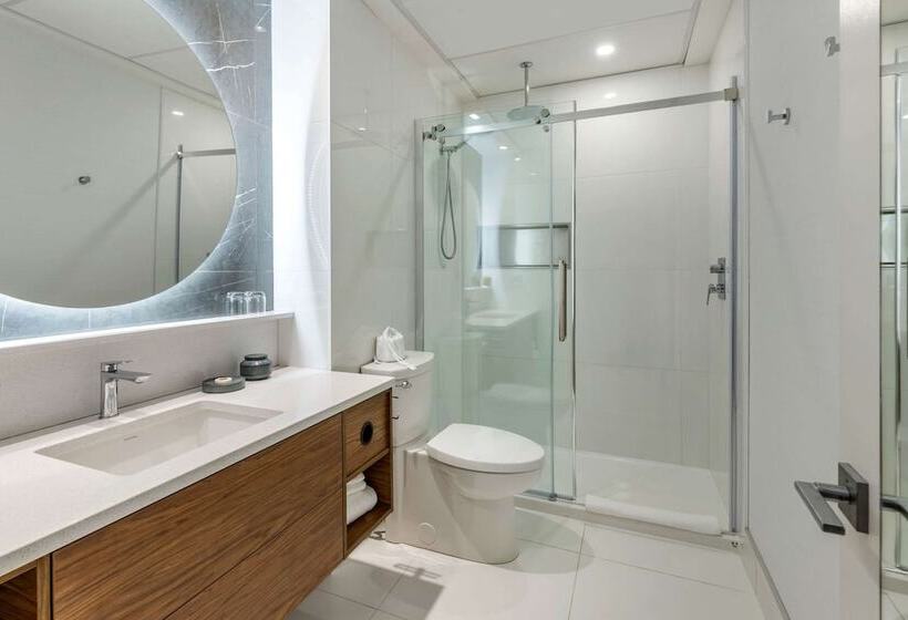 اتاق سوپریور, Royal William, Ascend Hotel Collection