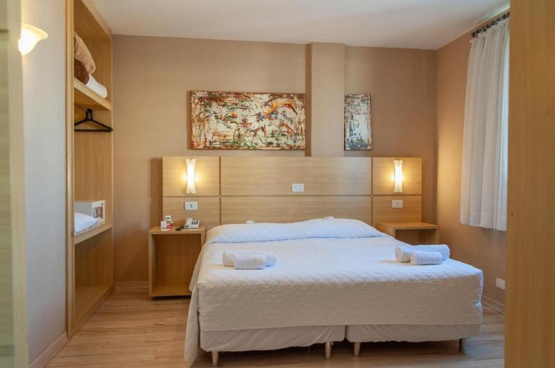 سوییت, Sj Executive   San Juan Curitiba