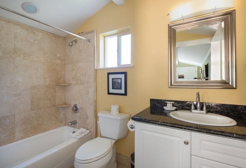 خانه 1 خوابه, Sea Breeze Inn  Pacific Grove