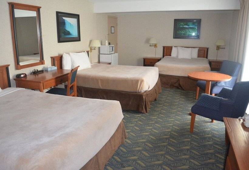 Chambre Standard, Travelodge By Wyndham Niagara Falls At The Falls