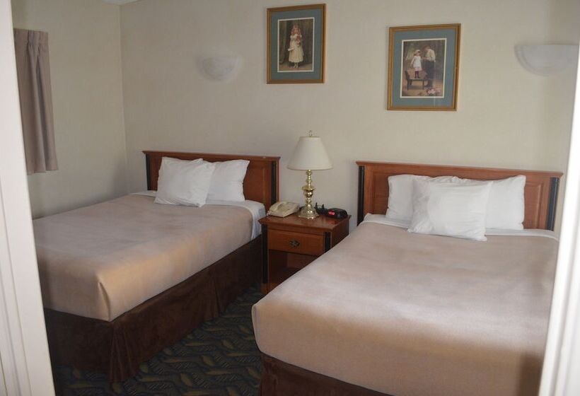 سوییت, Travelodge By Wyndham Niagara Falls At The Falls