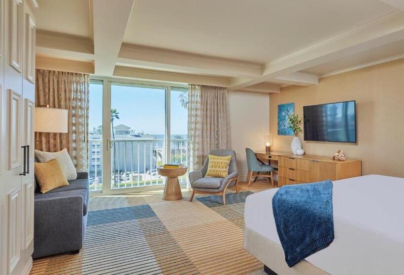 Junior Suite Adapted for people with reduced mobility, Viceroy Santa Monica