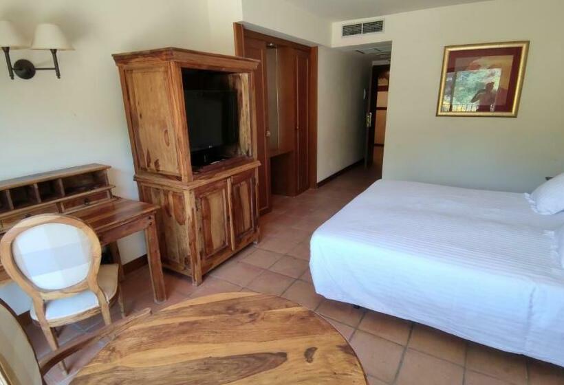 اتاق استاندارد, La Figuerola Hotel & Restaurant