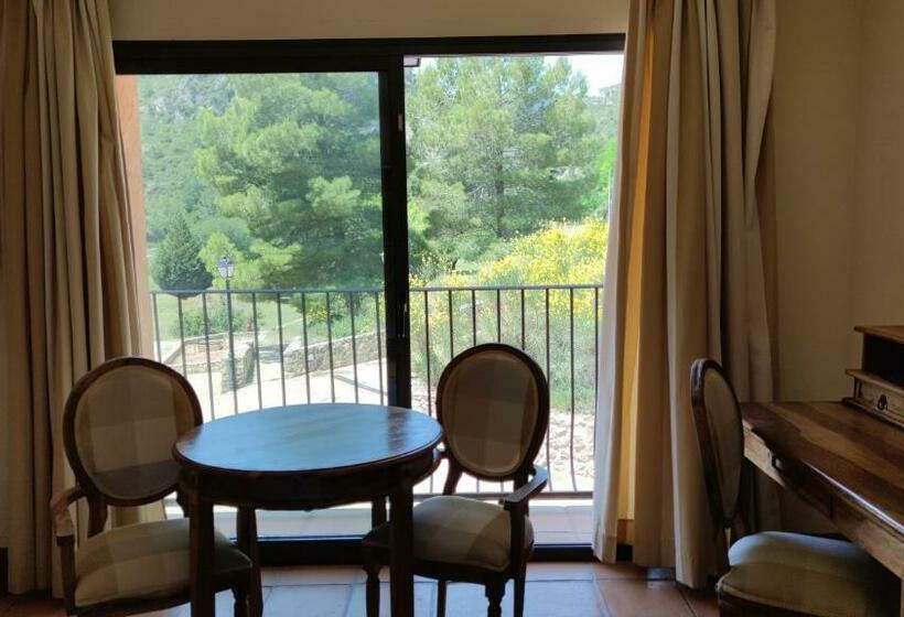 اتاق استاندارد, La Figuerola Hotel & Restaurant