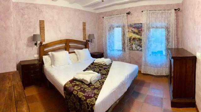 سوییت, La Figuerola Hotel & Restaurant