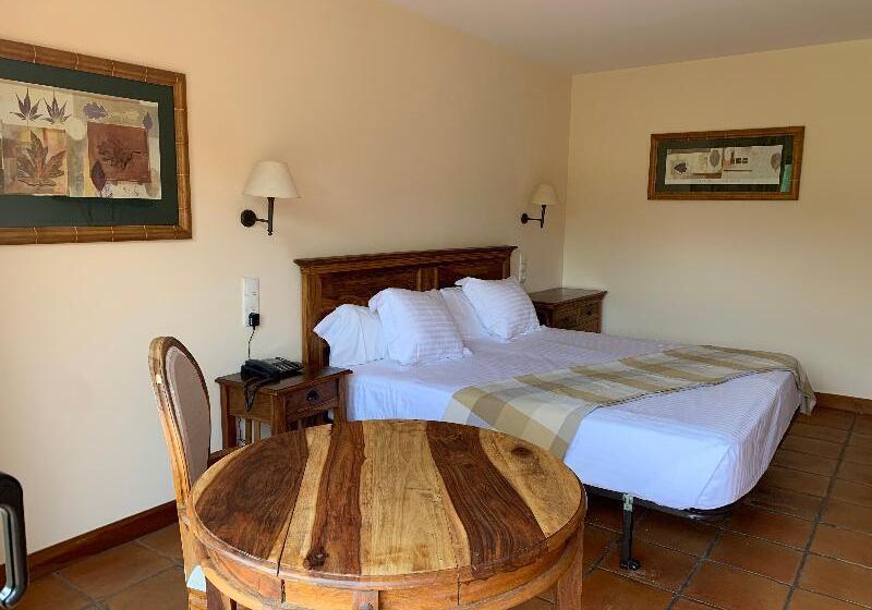 اتاق استاندارد, La Figuerola Hotel & Restaurant