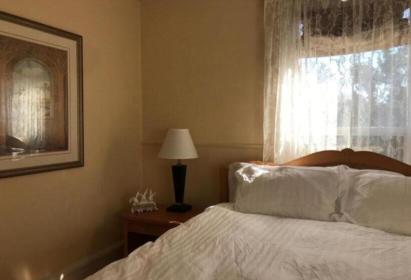 اتاق استاندارد با تخت بزرگ, Stirling House