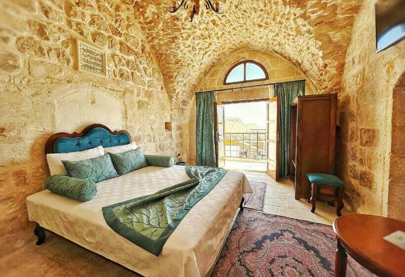اتاق استاندارد با تخت بزرگ, Fairouz Otel