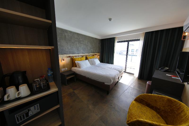 اتاق لوکس با بالکن, Ivy Hotel   Adults Only