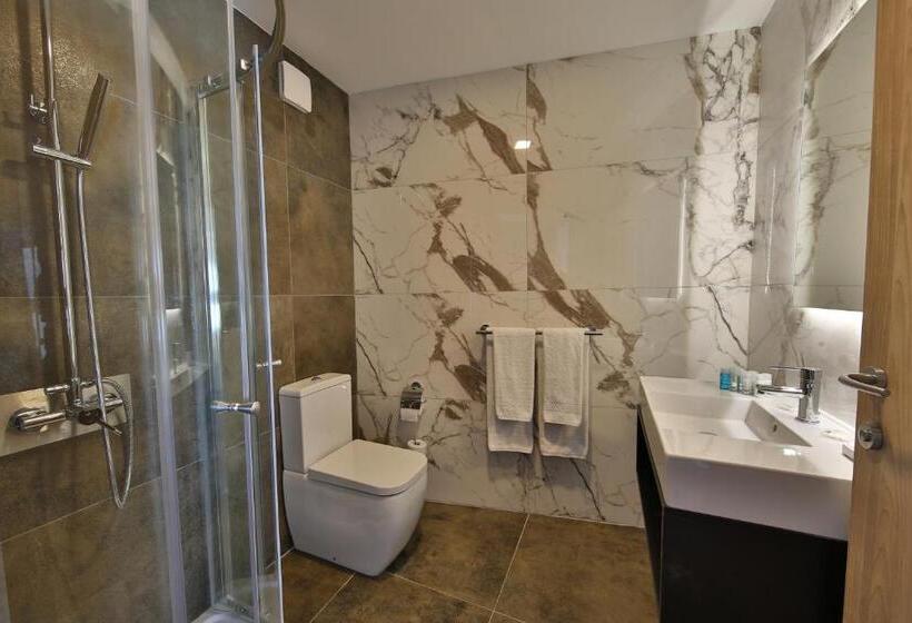 اتاق لوکس با بالکن, Ivy Hotel   Adults Only
