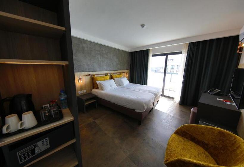 اتاق لوکس با بالکن, Ivy Hotel   Adults Only