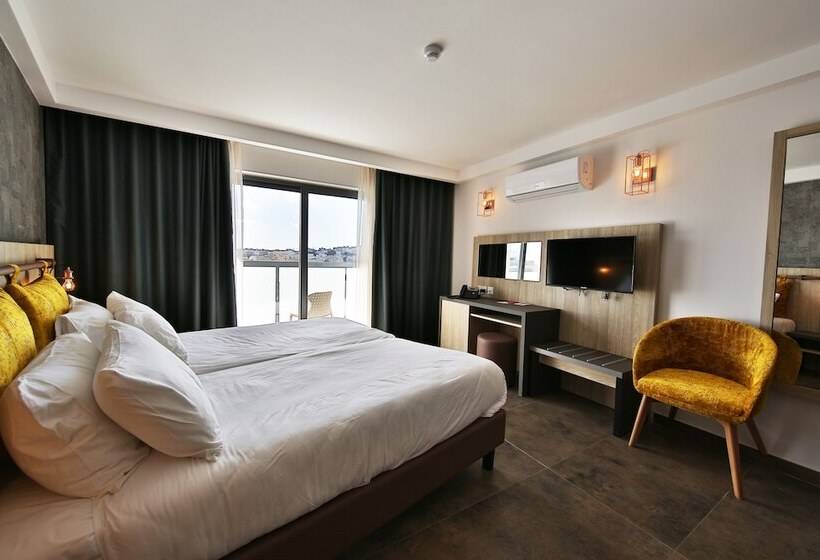 اتاق لوکس با بالکن, Ivy Hotel   Adults Only