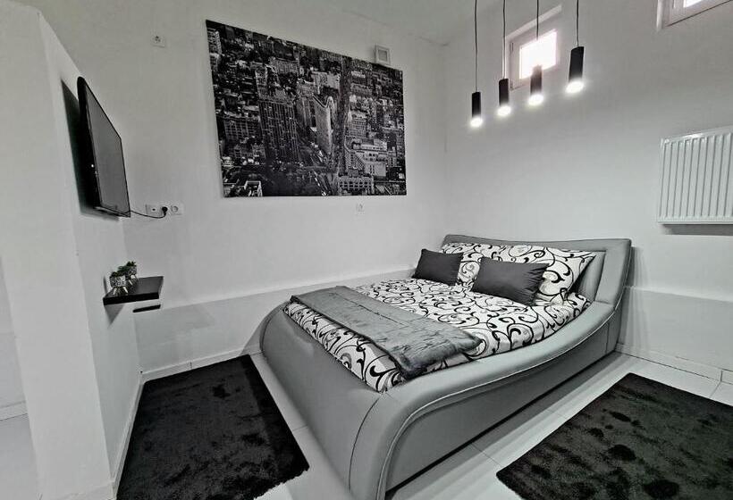 آپارتمان 1 خوابه, Airport Luxury Apartman 42