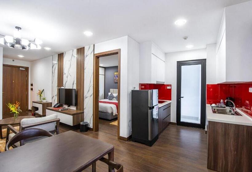 سوئیت دلوکس 2 خوابه, Ramada Hotel & Suites By Wyndham Halong Bay View