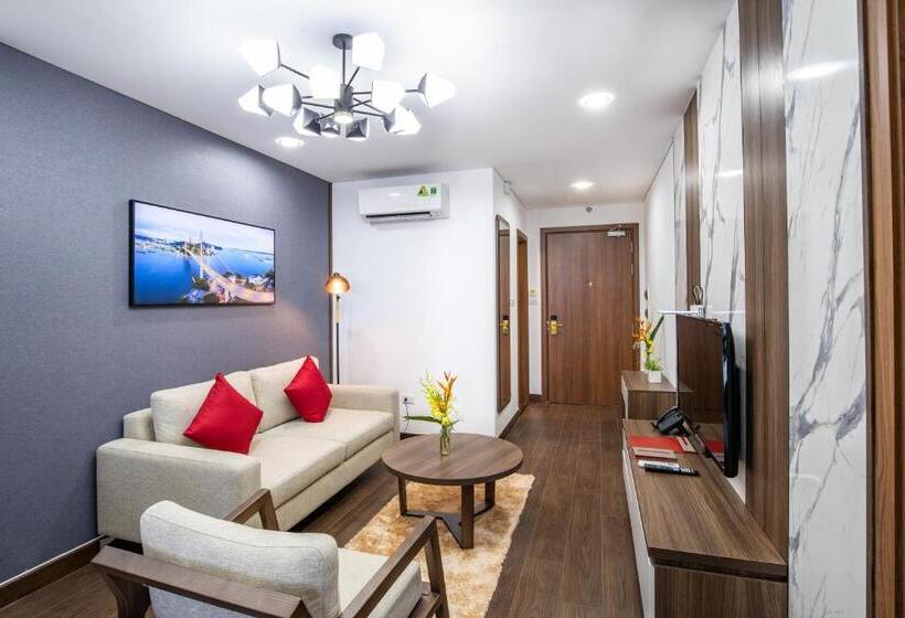 سوییت سوپریور, Ramada Hotel & Suites By Wyndham Halong Bay View