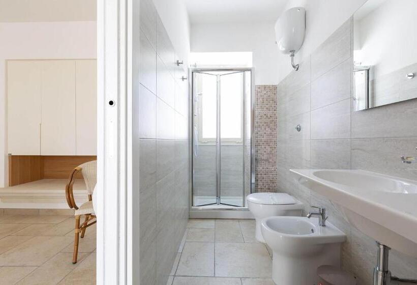 اتاق استاندارد, B&b I Tarocchi