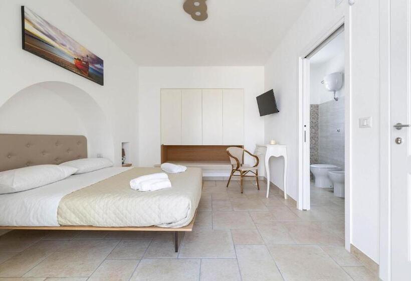 اتاق استاندارد, B&b I Tarocchi