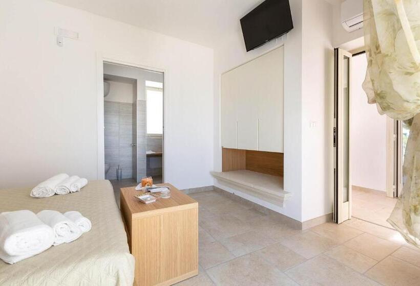 اتاق استاندارد با تراس, B&b I Tarocchi